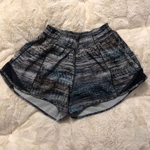 Lululemon hotty hot short